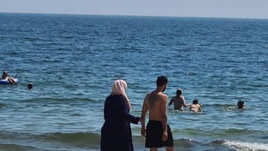 Photo of تجنب السباحة خوفا من العنصرية
