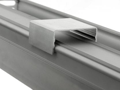 Ejemplo de aplicación Fijación SVETOCH ARCTIC 30 mm con perfil de aluminio industrial SVETOCH ARCTIC