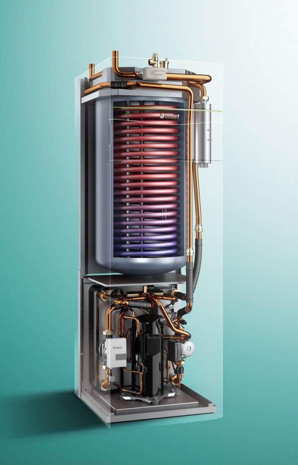 flexoCOMPACT 82/4 är en värmepump med integrerad rostfri varmvattenberedare och inbyggd tillsatsvärme i form av en stegbar elpatron. Värmepumpen är uppbyggd kring ett innovativt koncept som inte bara gör den till vår mest effektiva värmepump den är också framtagen för att klara alla typer av energikällor, bergvärme, ytjordvärme, uteluft eller grundvatten.