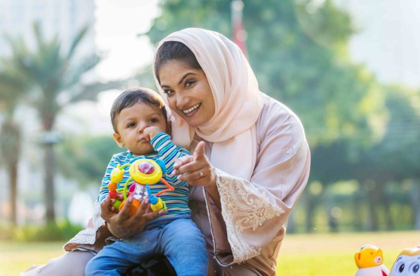  عيد الأم: لماذا يحتفل العالم بعيد الأم في تواريخ مختلفة؟