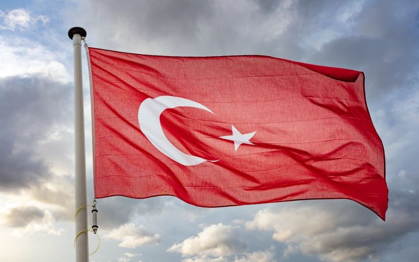  السفير التركي في ستوكهولم: على السويد قطع علاقاتها مع وحدات حماية الشعب الكردية “الإرهابية”