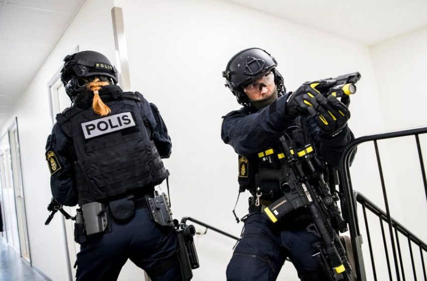 الشرطة السويدية تطلق الرصاص على رجل صباح اليوم