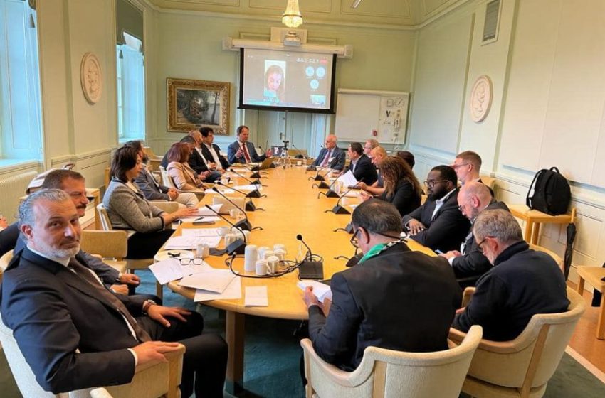  لجنة القدس في البرلمان السويدي تجدد الثقة برئيسها فيكتور سماعنة