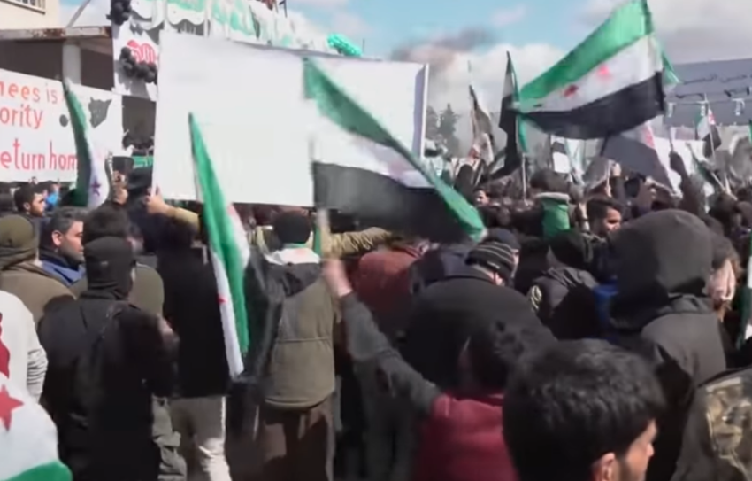  سوريون غاضبون من دعوة تركيا إلى التصالح مع الأسد
