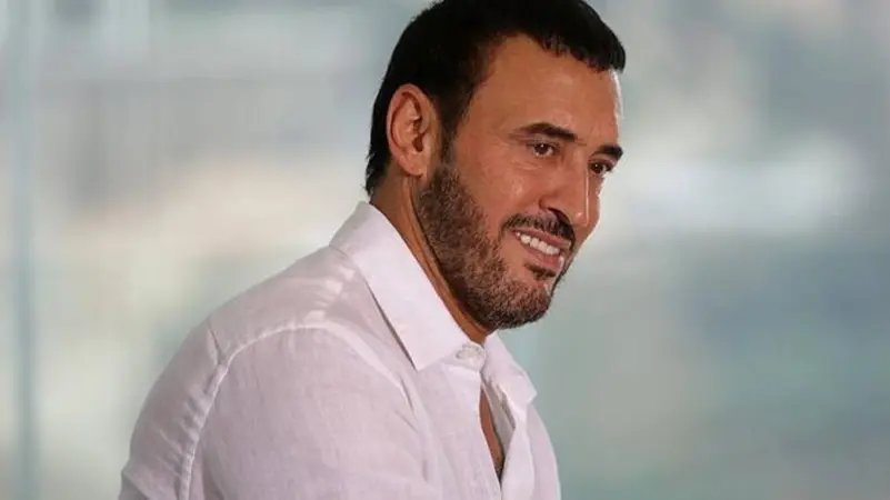 كاظم الساهر: هكذا كنت أتنكر وأمشي في الشوارع دون أن يعرفني أحد