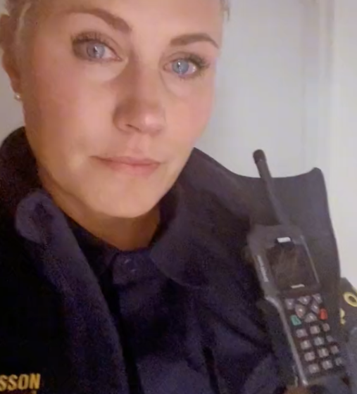  فيديو لشرطيّة سويدية يثير الجدل