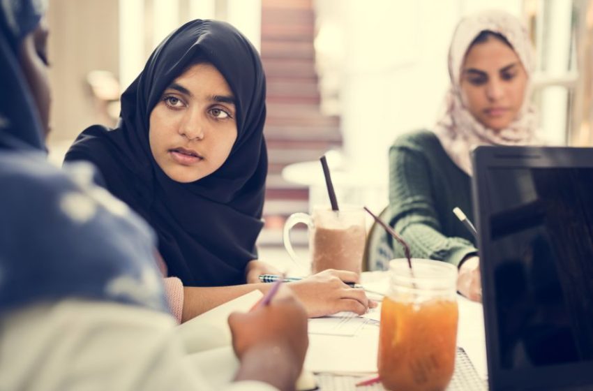 شباب رينكبي يتحدثون عن حرق المصحف.. “ربما حان الوقت لحزم حقائبنا”