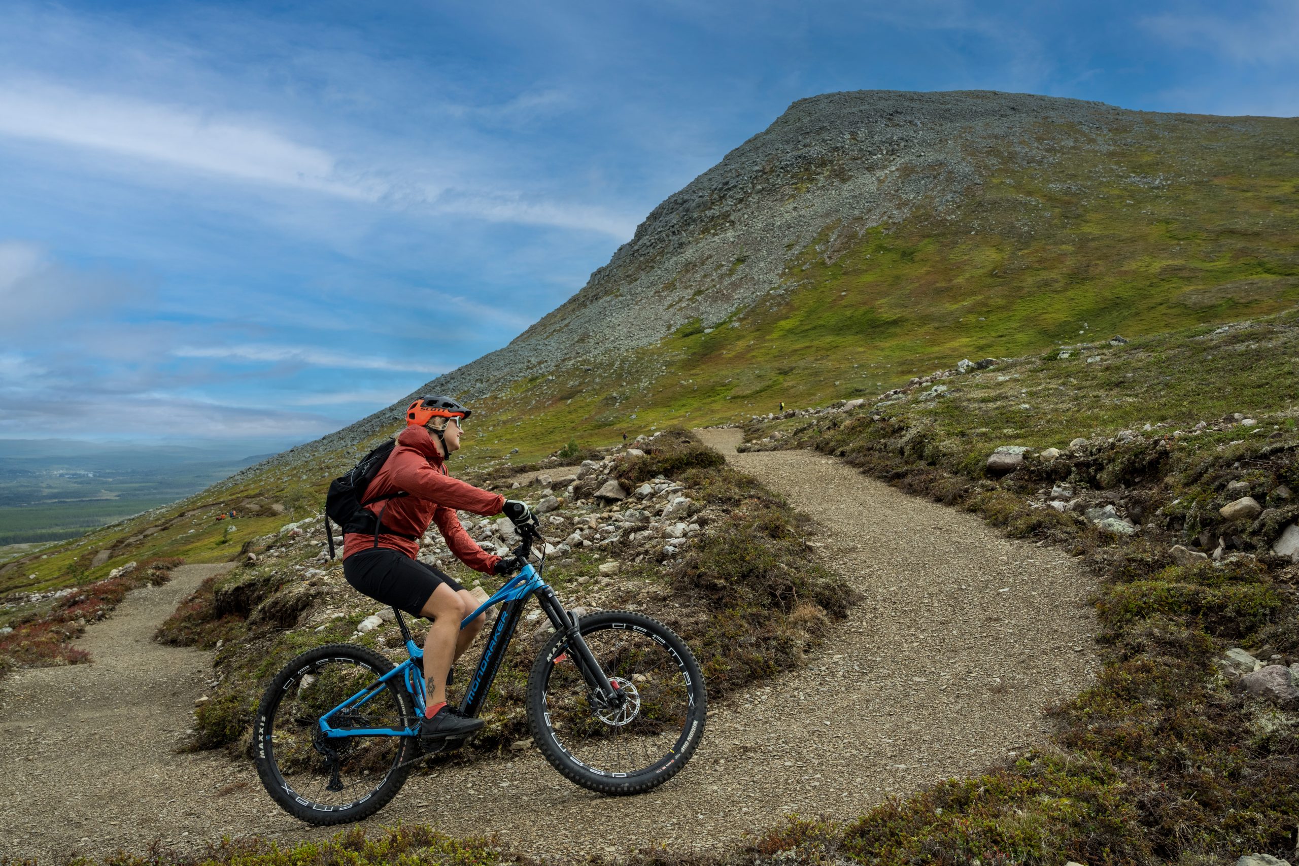 cykling_ebike_stor Tre venner på enkel fjeldvandring