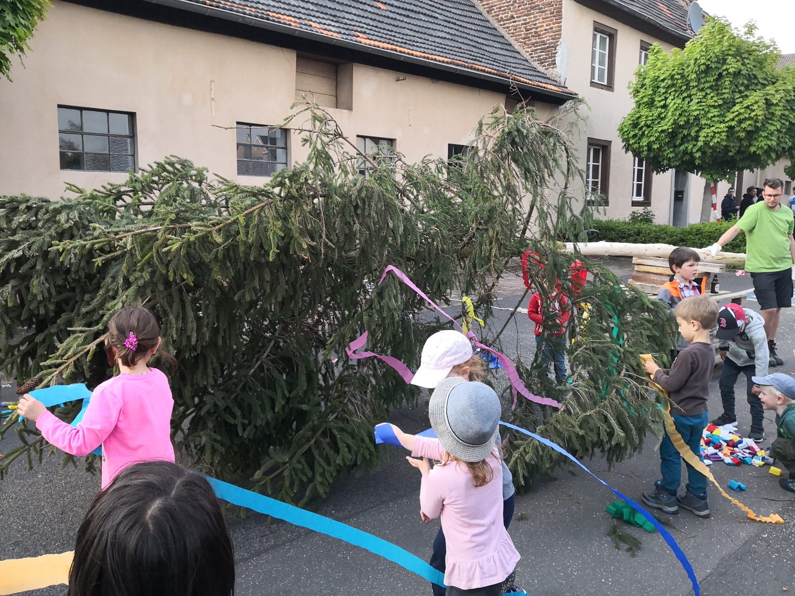 Maibaum aufstellen 2019