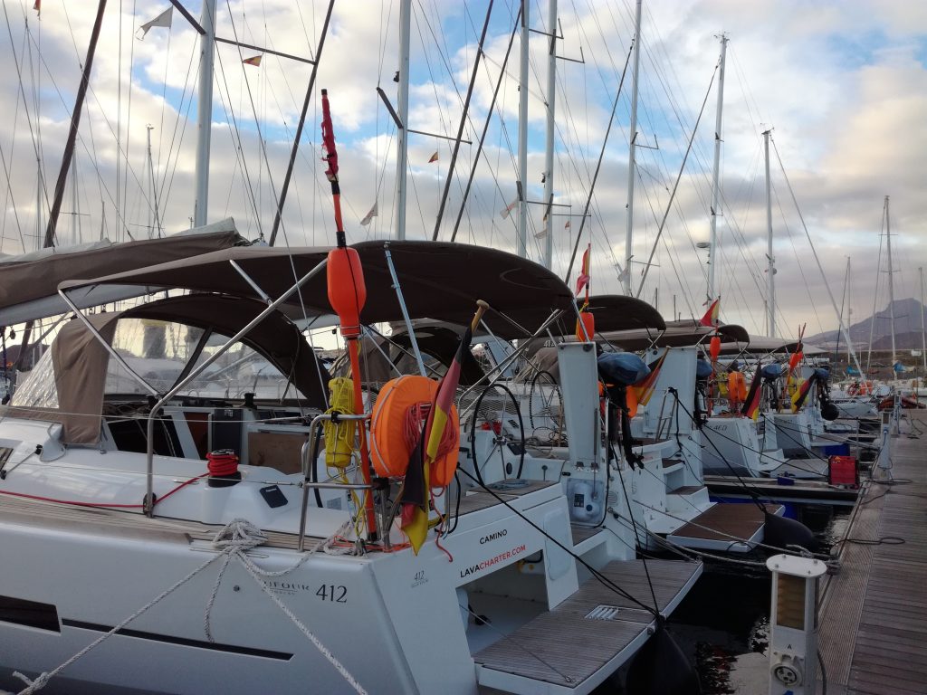 Charterbåde i Marina del Sur, Las Galletas