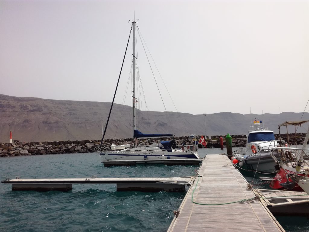 Caleta del Sebo Marina