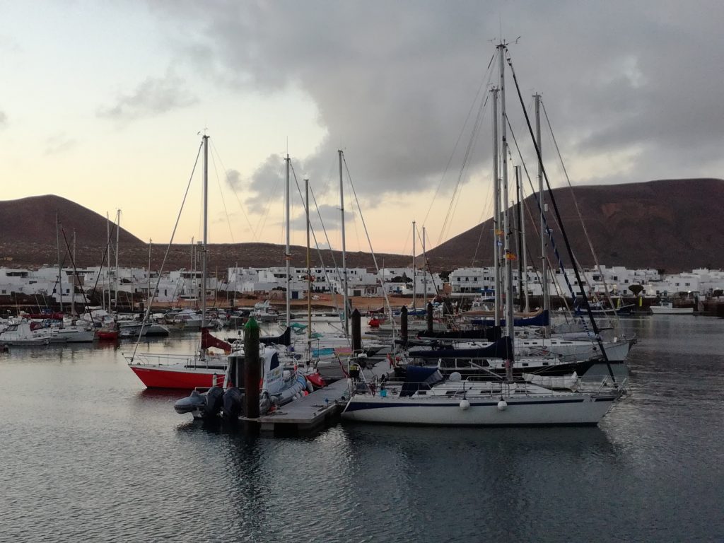 Caleta del Sebo Marina