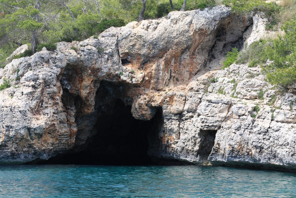 Cala Mandrago