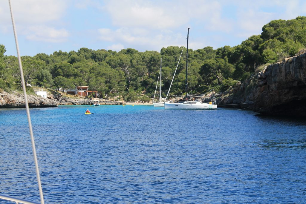 Cala Mitjana