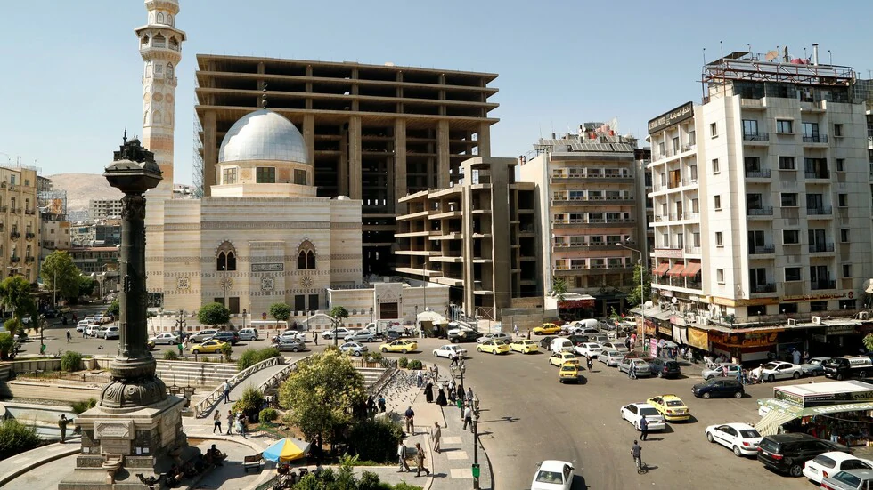 استقرار الليرة السورية والقروض: سوريا أمام القرار الصحيح؟!