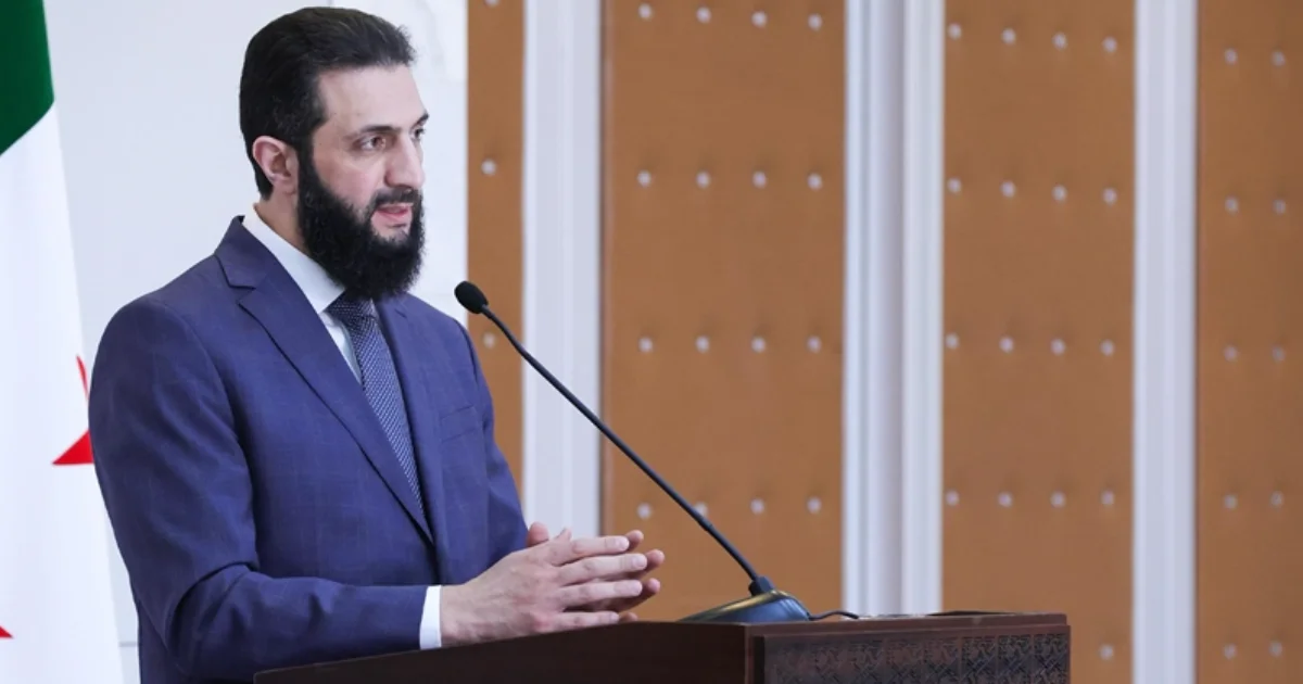 رويترز: الشرع في مواجهة داعش وسط توقعات بالانضمام للتحالف الدولي