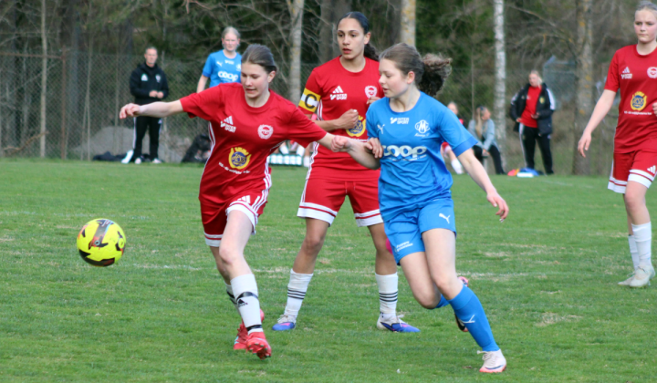 TSK vann gruppen – Hovslätt ställs mot tyska storklubben 260506-mansarps-if-hovslatts-ik-f10-hs-103