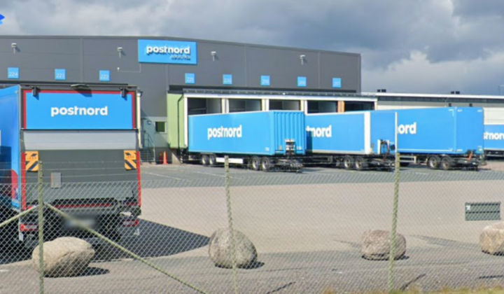 Hög smäll på Postnords terminal – stort räddningspådrag 260707-postnord-google