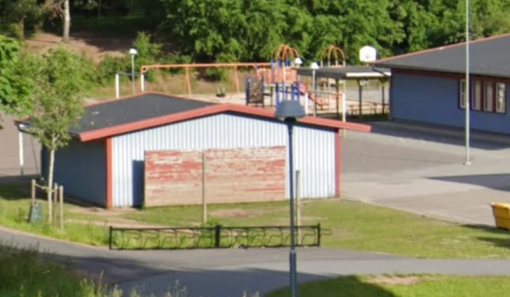 Stort stöd för Sandras förslag om Månsarpsskolan 260823-mansarpsskolan-google-maps