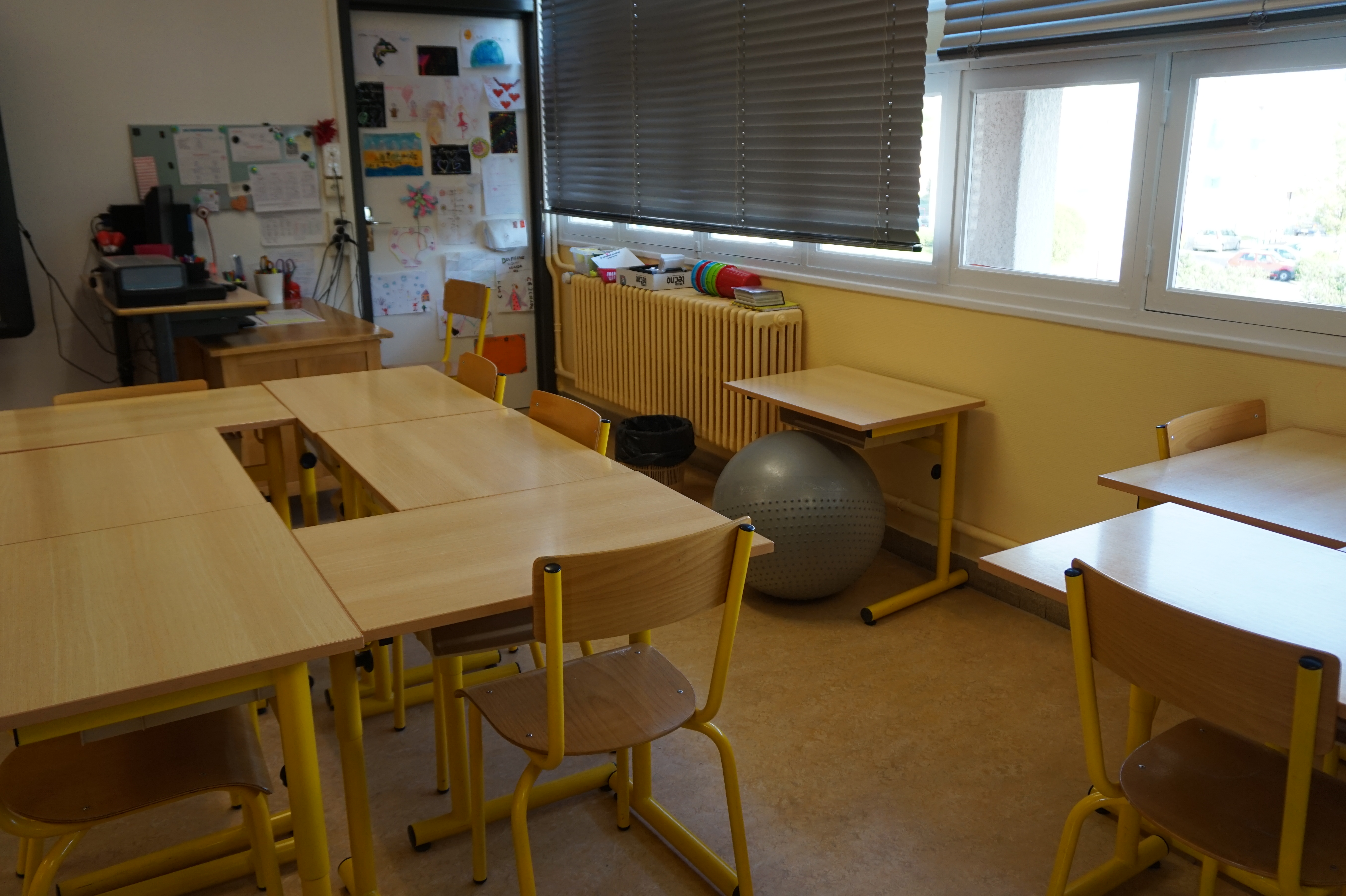 Nouvel Amenagement De Classe Tablettes Pirouettes