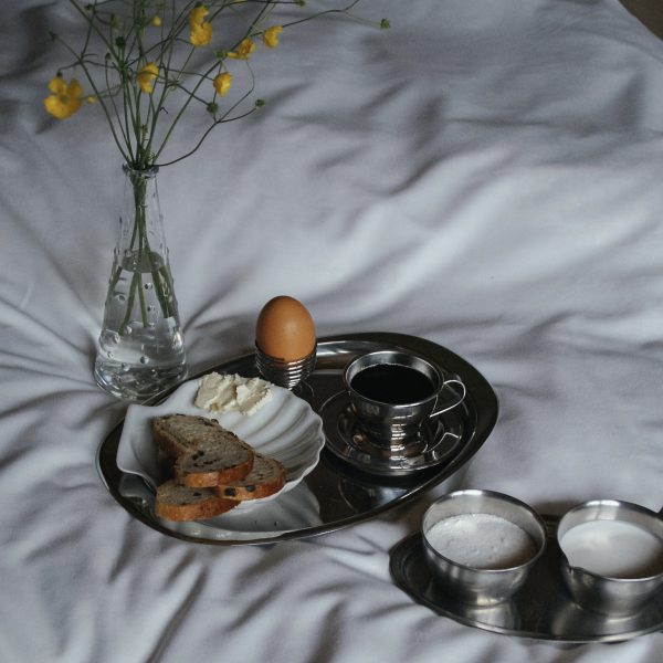 Breakfast in bed - Ikea Emma Dafnas vase