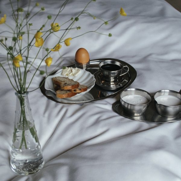 Breakfast in bed - Ikea Emma Dafnas vase