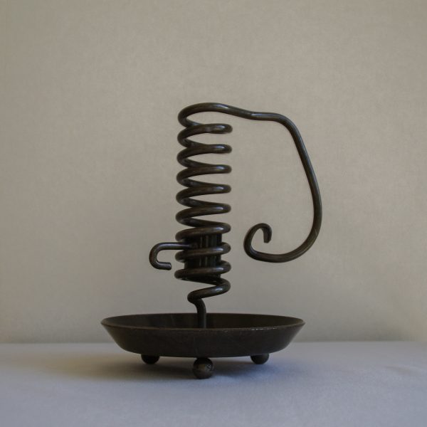 Rat tail iron candle holder