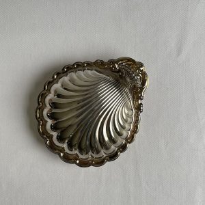 Sea shell dish silver plated