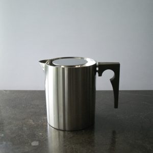 Arne Jacobsen tea pot