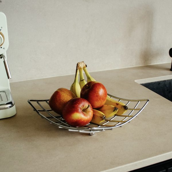 Squared steel wired fruit basket