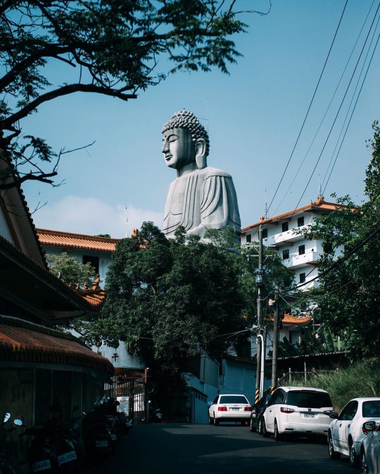 Taiwanese to the peaceful religion of Buddhism