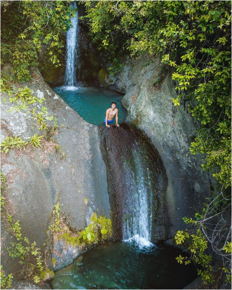 Taiwan has many waterfalls