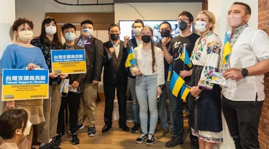 “Our friends from @DPPonline launched a website to encourage more Taiwanese people to donate for Ukraine