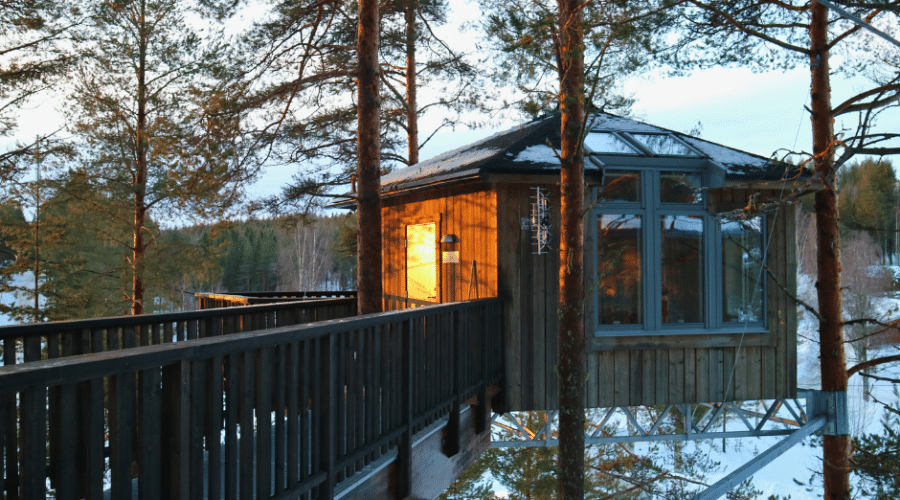 Gräno Beckasin in Västerbotten offers tree houses (Bird's Nests) and breathtaking surroundings.