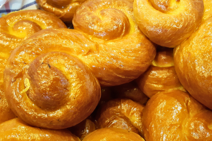 Sweet Swedish saffran bun, usually eaten around Saint Lucia.