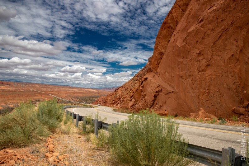 Driving towards Monument Valley