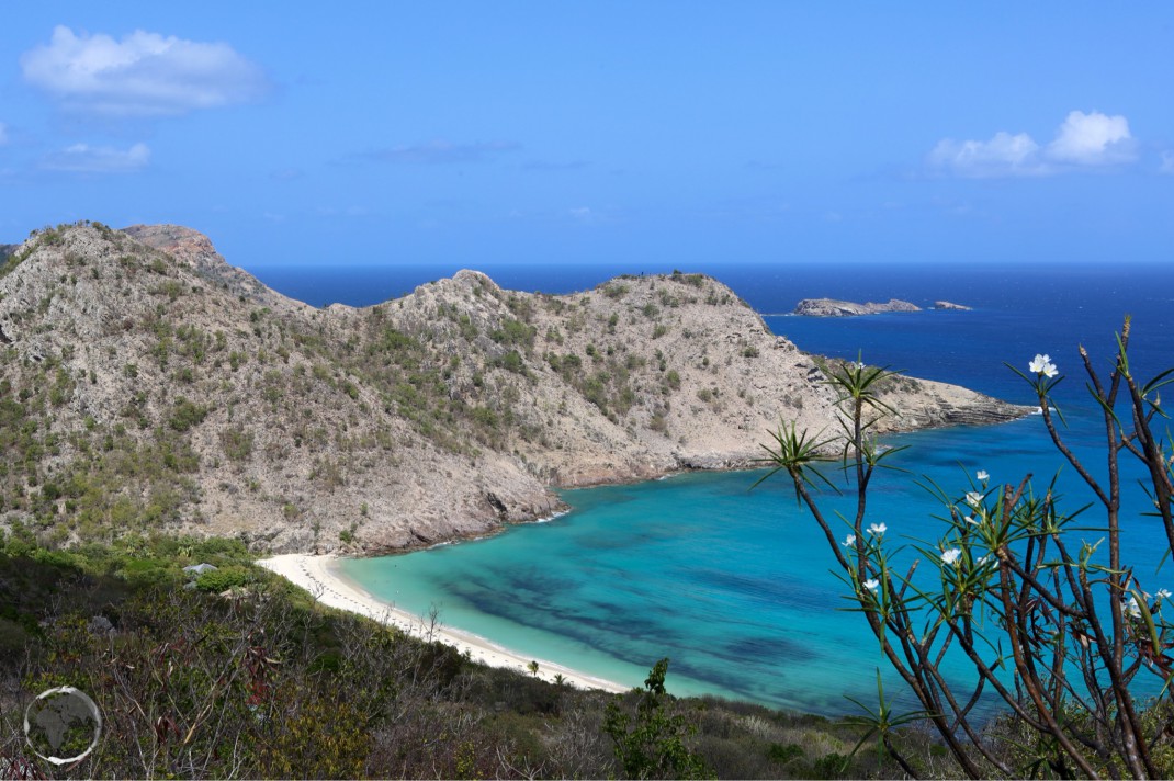 A panoramic view of Anse du Gouverneur.