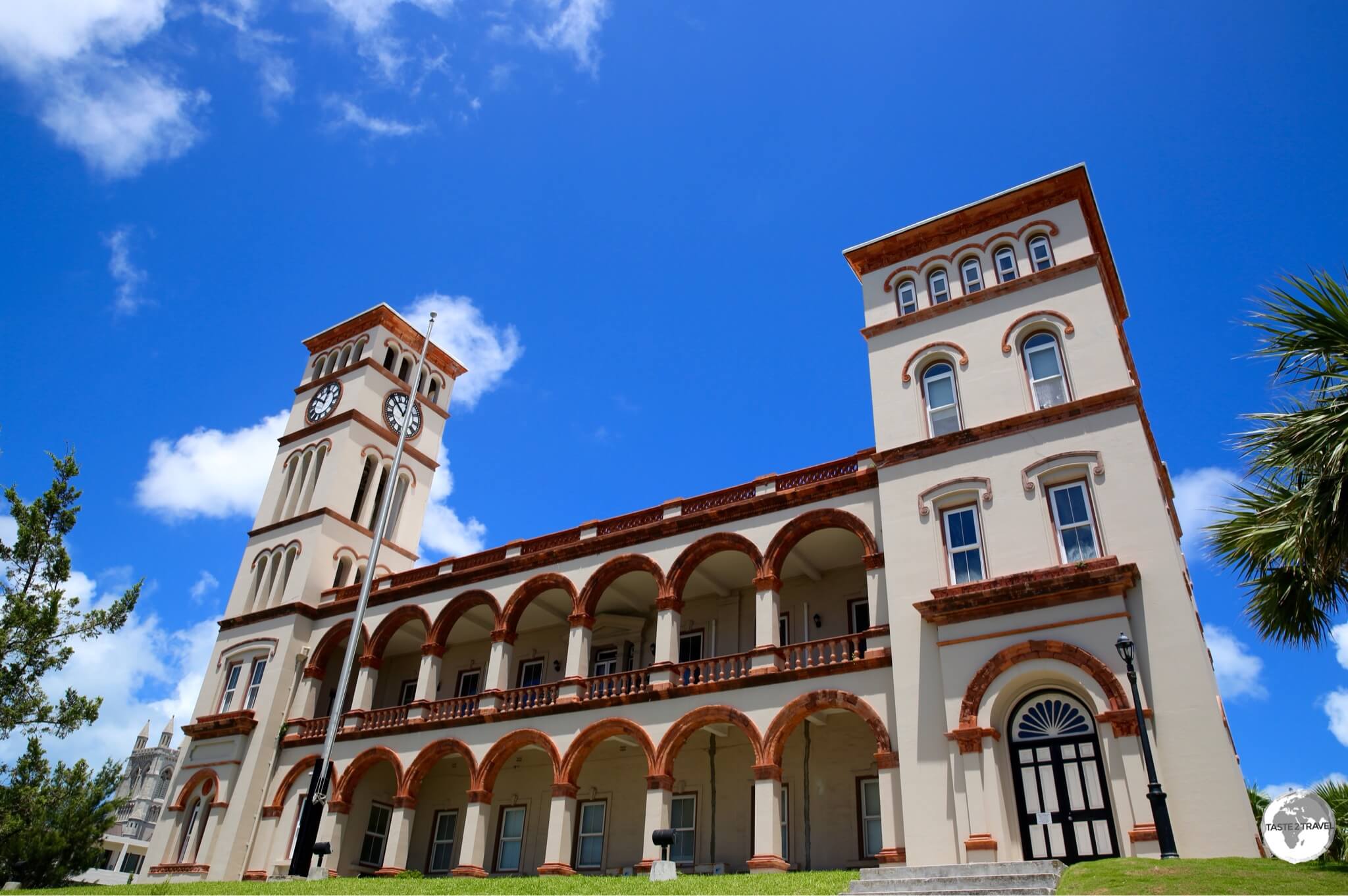 The Sessions House houses the chambers for Bermuda's House of Assembly & the Supreme Court.