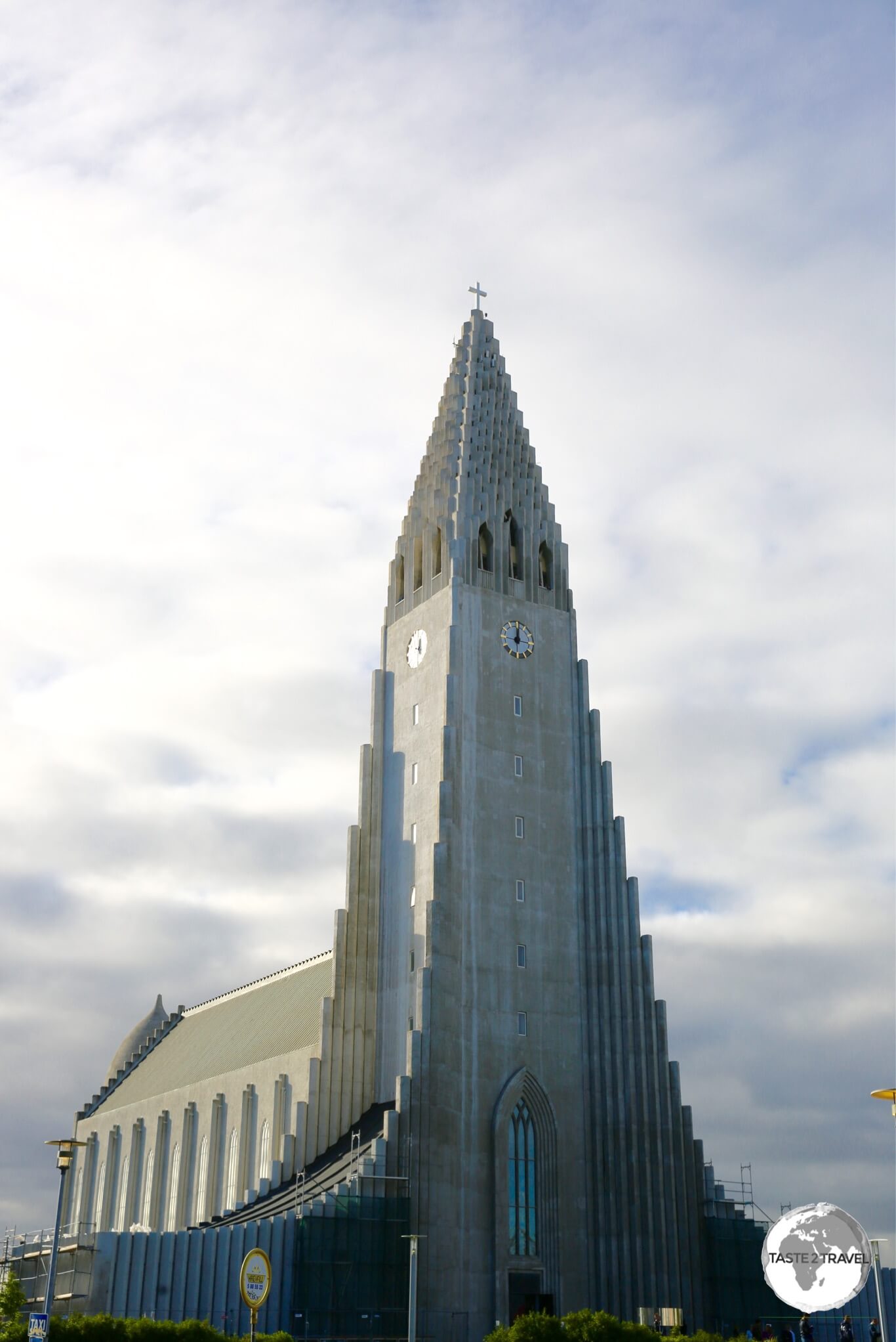 The towering Hallgrímskirkja, an iconic church which is the main landmark in the Reykjavik. 