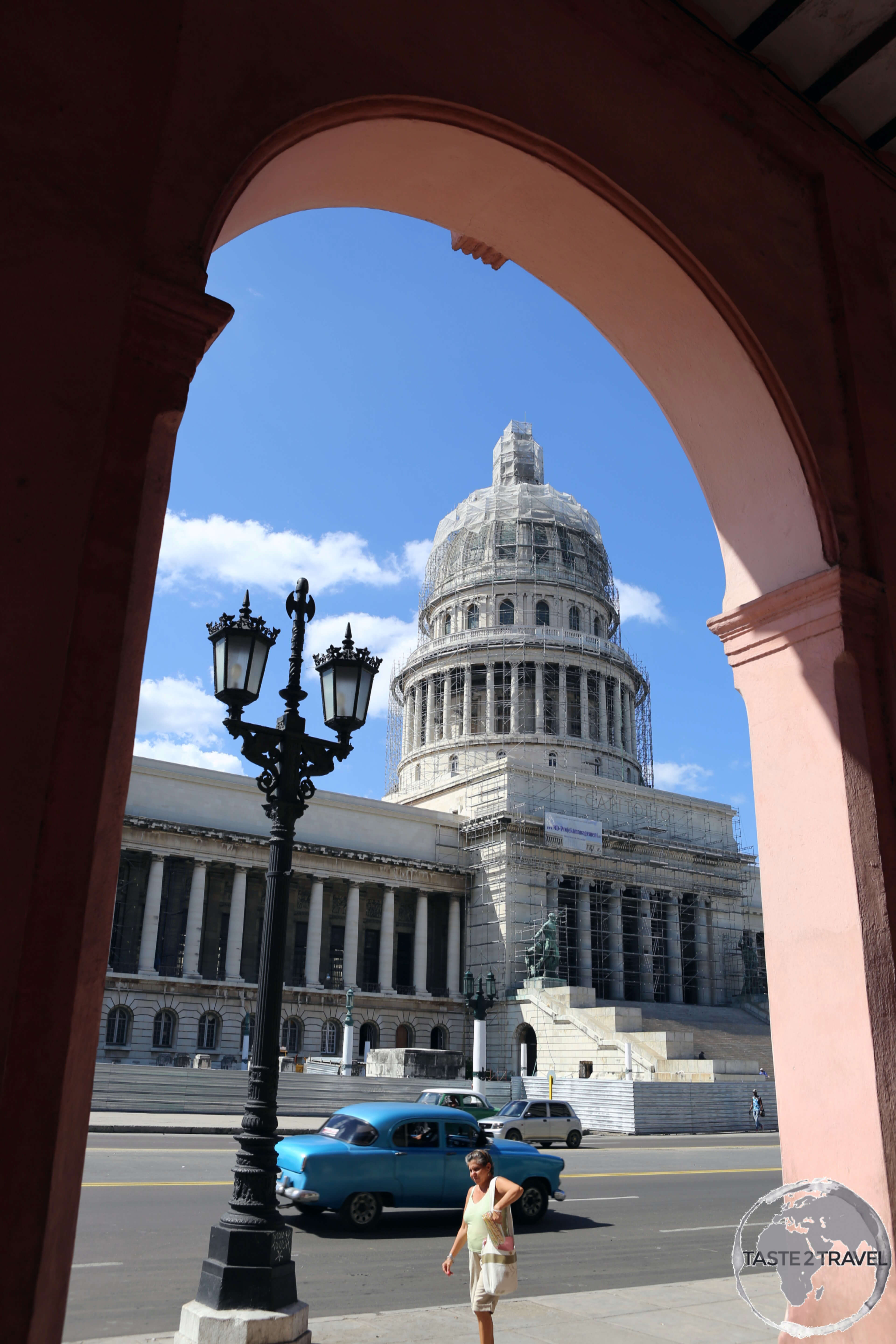 <i>El Capitolio</i>, the National Capitol building in Havana. 