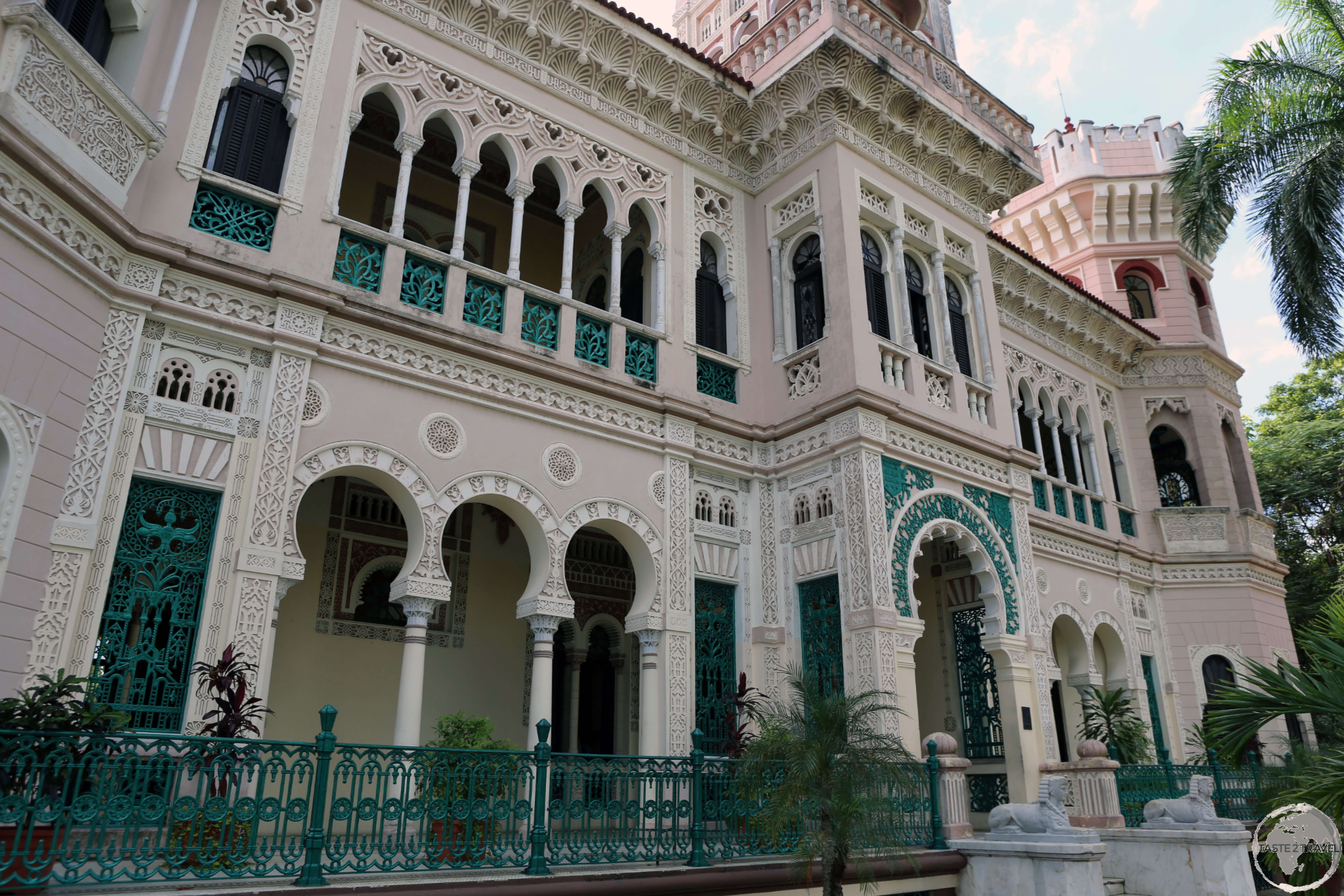 The exterior of the Moorish-style <i>Palacio de Valle</i> in Cienfuegos.