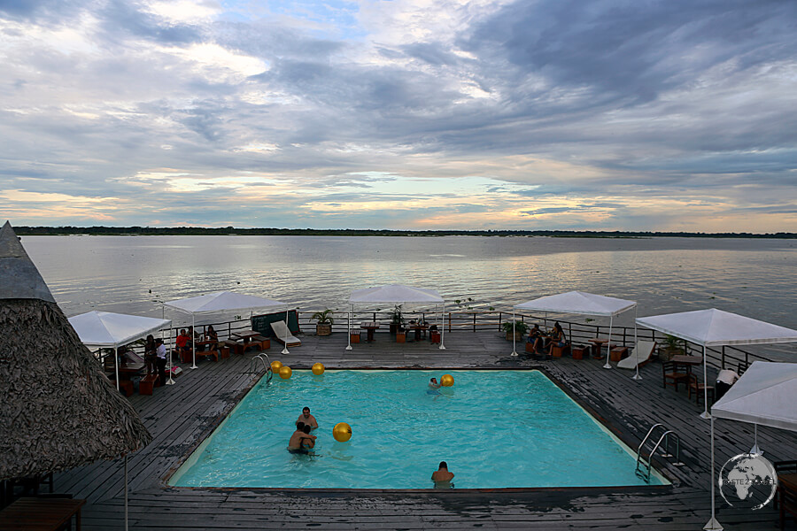 A very different dining experience is offered at 'Al Frio y Al Fuego', a floating restaurant barge in the middle of the Amazon river at Iquitos.