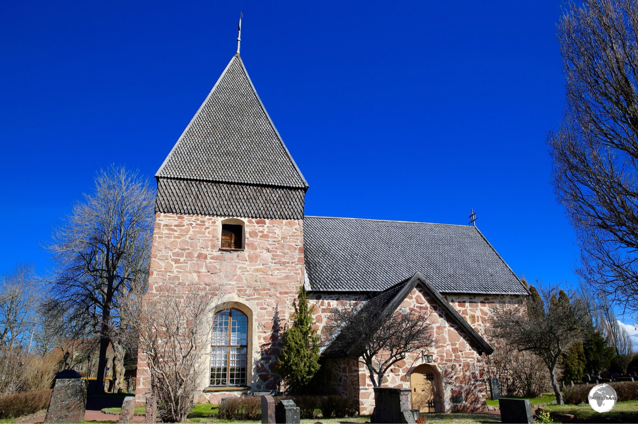 Eckerö church is dedicated to St. Lawrence.