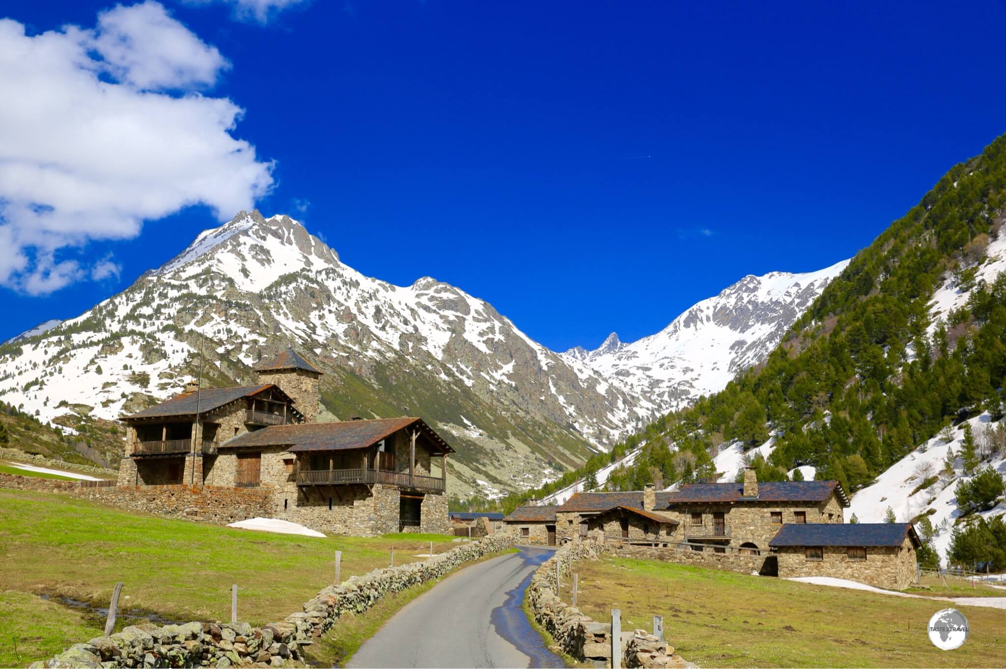 The picture-postcard perfect Vall d'Incles.