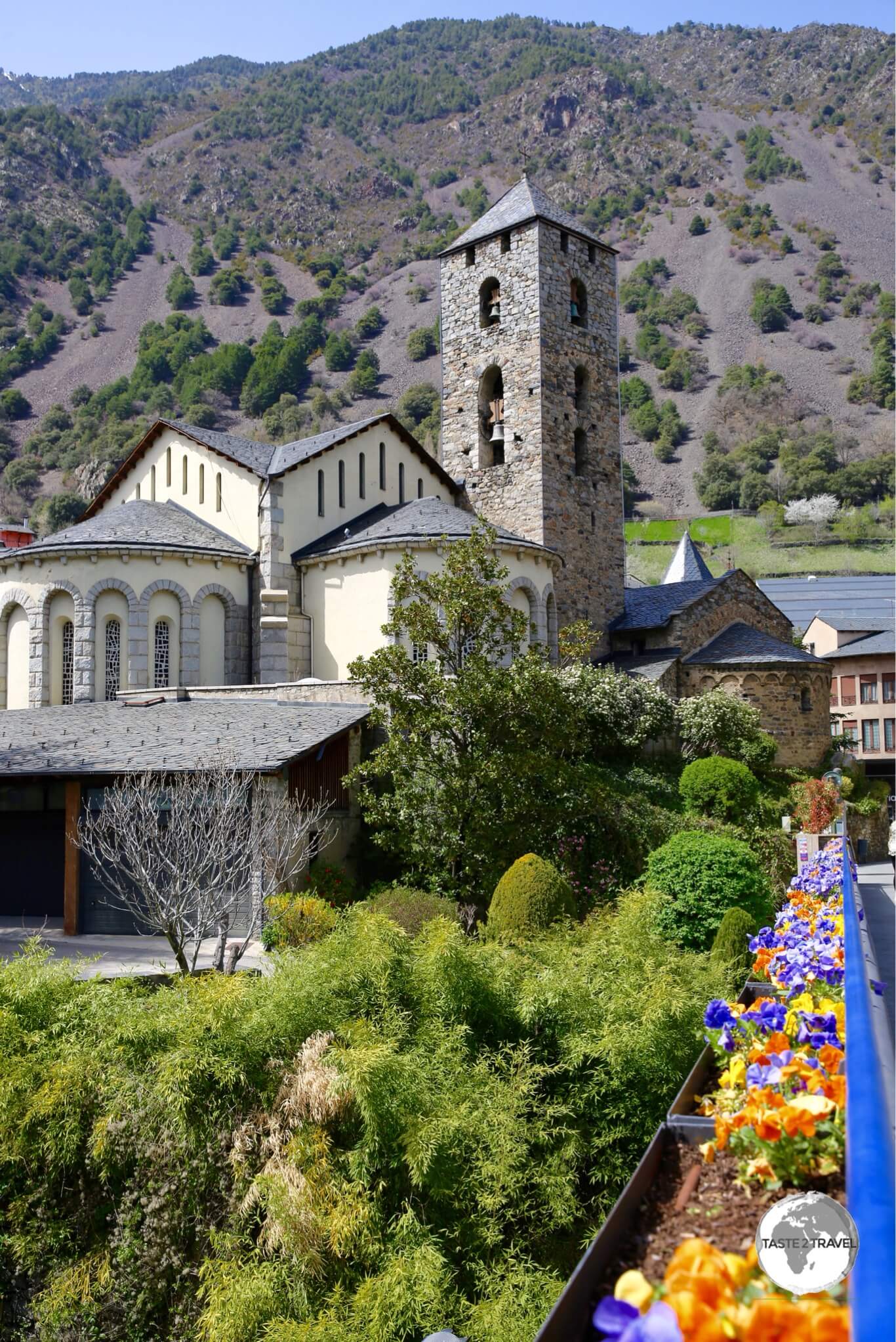 A centre-piece of the old town, Sant Esteve church was built in the 11th-12th century.