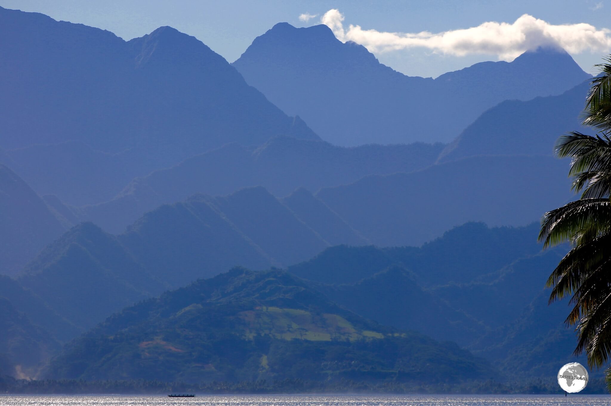 The mountainous, volcanic interior of Tahiti Nui is almost impenetrable. 