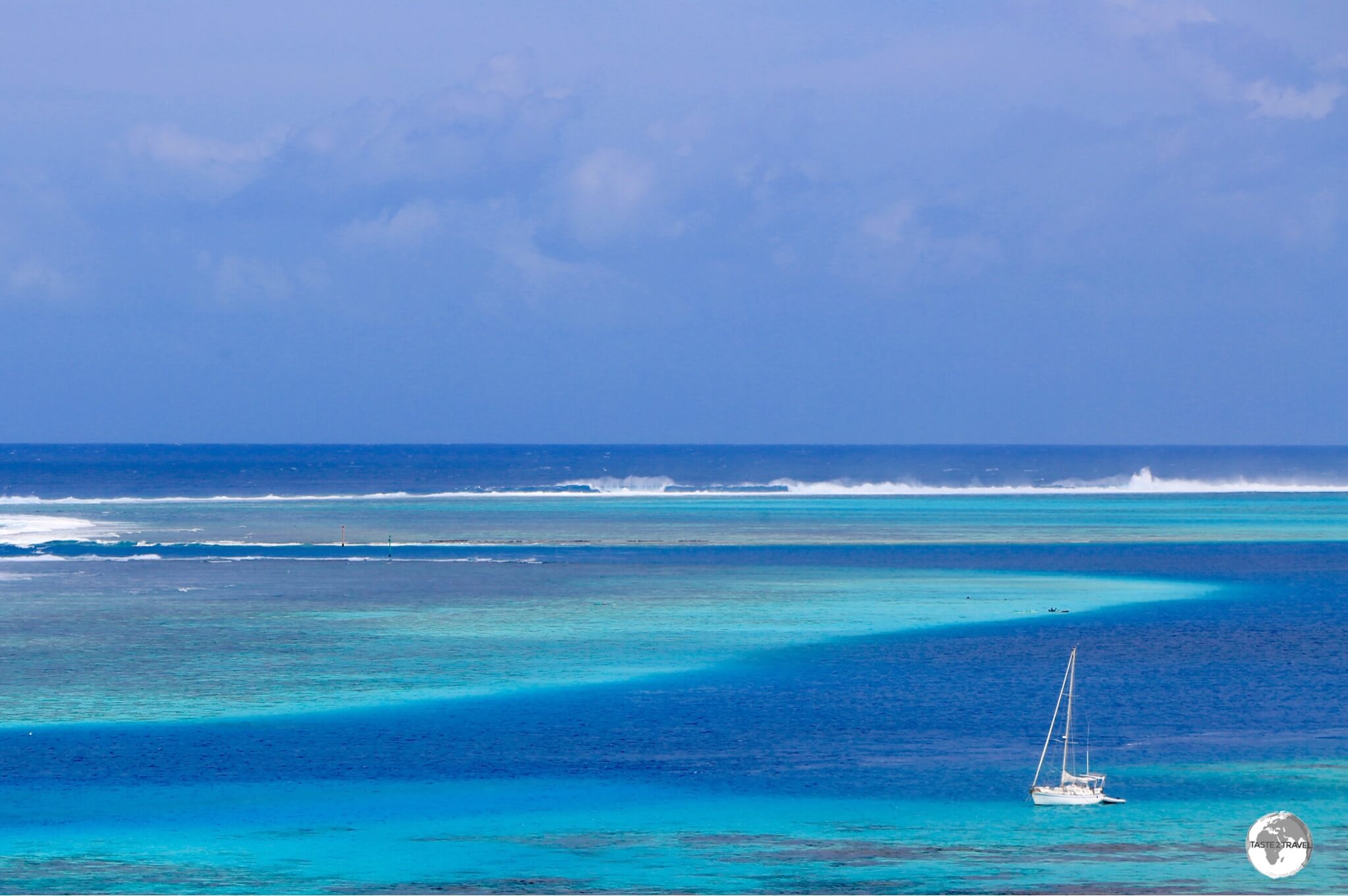 French Polynesia Travel Guide: The dazzling blue waters of the Moorea lagoon.