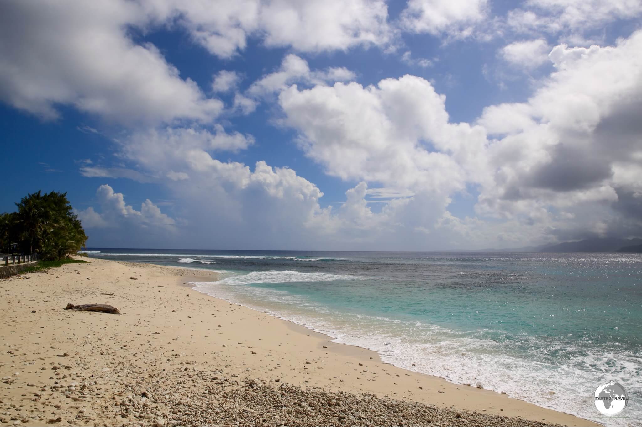 Swimming beach on Aunu’u island.