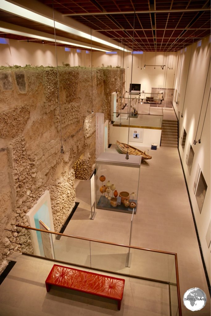 Displays at the Bahrain Fort museum are beautifully arranged in chronological order, covering 5 different periods of history.