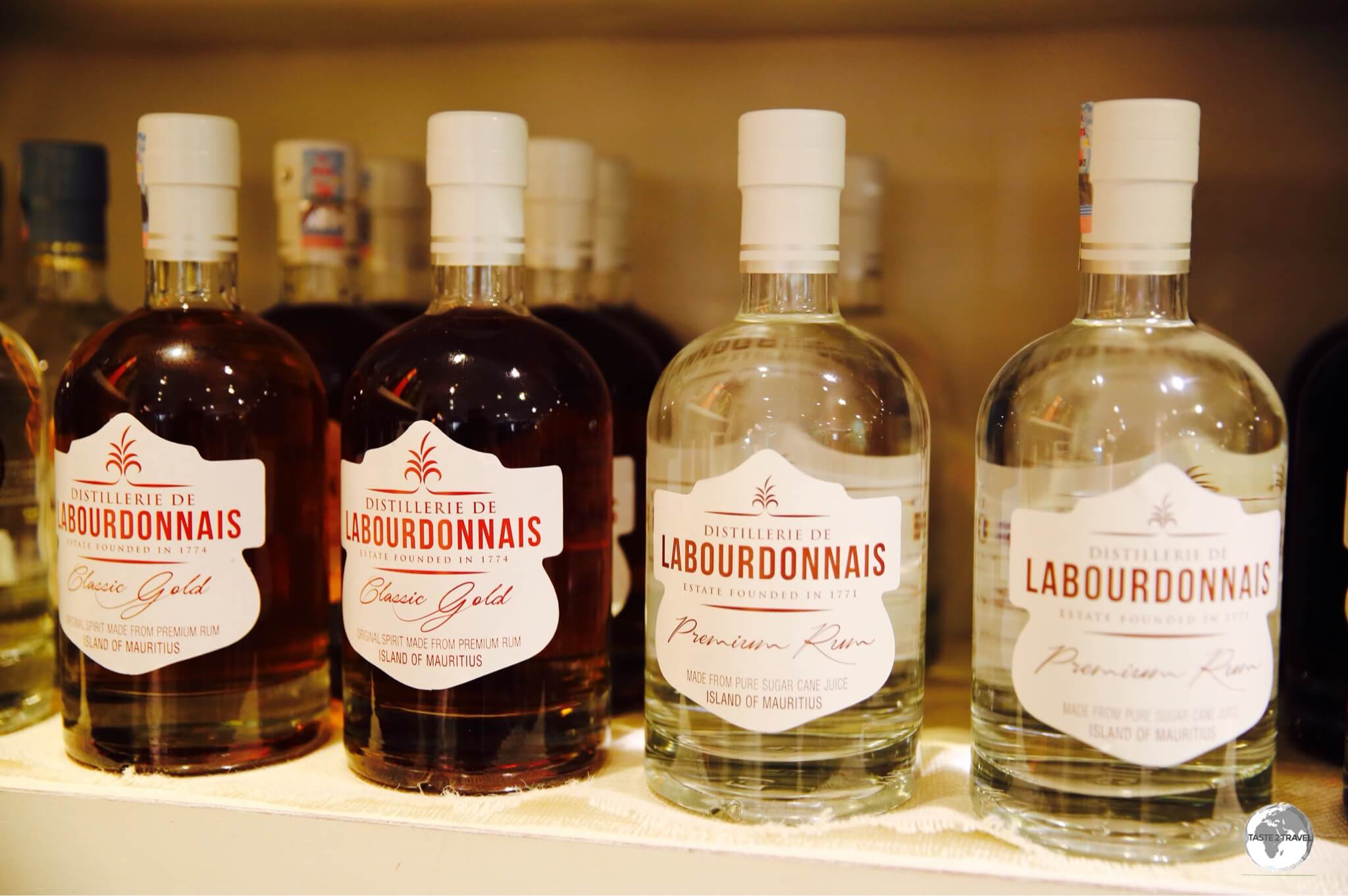 The Labourdonnais distillery produces both dark and white rums. 